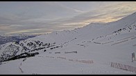 Archived image Webcam Alberta, Marmot Basin Upper Mountain 15:00