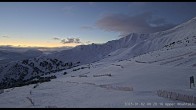 Archived image Webcam Alberta, Marmot Basin Upper Mountain 07:00