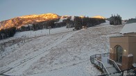 Archived image Webcam base station Marmot Basin, Alberta 07:00