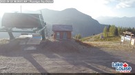 Archived image Webcam Outlook Chateau Lake Louise 06:00