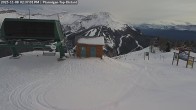 Archived image Webcam Outlook Chateau Lake Louise 21:00