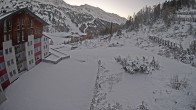 Archived image Webcam Ausblick Hotel Enzian in Obertauern 06:00