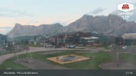 Archived image Webcam Alta Badia - Club Moritzino 02:00