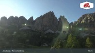 Archiv Foto Webcam Passo Gardena (Alta Badia) 18:00