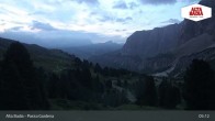 Archiv Foto Webcam Passo Gardena (Alta Badia) 04:00