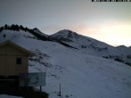 Archiv Foto Webcam Bergstation Sesselbahn, Grimmialp 17:00