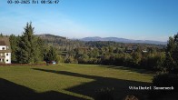 Archiv Foto Webcam Braunlage-Hohegeiß: Blick über das Tal 08:00