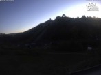 Archiv Foto Webcam Winterberg: Blick vom Quick Jet zur Sprungschanze 05:00