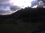 Archiv Foto Webcam Winterberg: Blick vom Quick Jet zur Sprungschanze 05:00