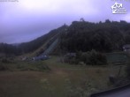 Archiv Foto Webcam Winterberg: Blick vom Quick Jet zur Sprungschanze 05:00