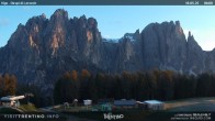 Archiv Foto Webcam Val di Fassa - Dirupi di Larséc 05:00