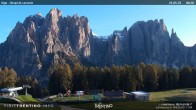 Archiv Foto Webcam Val di Fassa - Dirupi di Larséc 06:00
