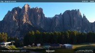 Archiv Foto Webcam Val di Fassa - Dirupi di Larséc 05:00
