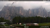 Archiv Foto Webcam Val di Fassa - Dirupi di Larséc 06:00