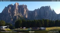 Archiv Foto Webcam Val di Fassa - Dirupi di Larséc 06:00