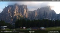 Archiv Foto Webcam Val di Fassa - Dirupi di Larséc 06:00