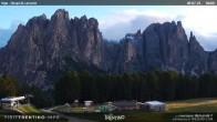 Archiv Foto Webcam Val di Fassa - Dirupi di Larséc 05:00