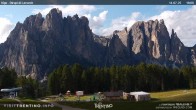 Archiv Foto Webcam Val di Fassa - Dirupi di Larséc 17:00