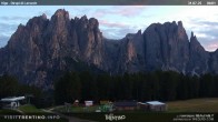 Archiv Foto Webcam Val di Fassa - Dirupi di Larséc 05:00