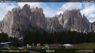 Archiv Foto Webcam Val di Fassa - Dirupi di Larséc 13:00