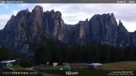 Archiv Foto Webcam Val di Fassa - Dirupi di Larséc 06:00