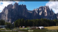 Archiv Foto Webcam Val di Fassa - Dirupi di Larséc 17:00