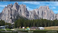 Archiv Foto Webcam Val di Fassa - Dirupi di Larséc 13:00