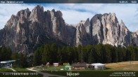 Archiv Foto Webcam Val di Fassa - Dirupi di Larséc 15:00