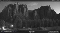 Archiv Foto Webcam Val di Fassa - Dirupi di Larséc 00:00