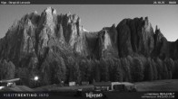 Archived image Webcam Dirupi di Larséc 05:00
