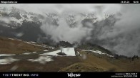 Archived image Webcam Fassatal - mountain hut Baita de Cruz 15:00
