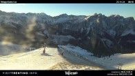 Archived image Webcam Fassatal - mountain hut Baita de Cruz 07:00