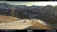 Archived image Webcam Fassatal - mountain hut Baita de Cruz 15:00