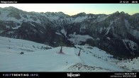 Archived image Webcam Fassatal - mountain hut Baita de Cruz 07:00