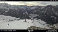 Archived image Webcam Fassatal - mountain hut Baita de Cruz 09:00