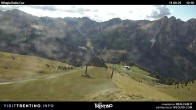 Archived image Webcam Fassatal - mountain hut Baita de Cruz 09:00