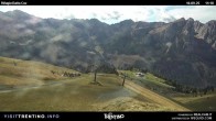 Archived image Webcam Fassatal - mountain hut Baita de Cruz 11:00