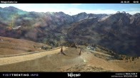 Archived image Webcam Fassatal - mountain hut Baita de Cruz 09:00