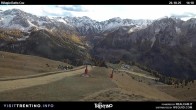 Archived image Webcam Fassatal - mountain hut Baita de Cruz 13:00