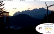 Archived image Webcam View to Kaisergebirge 05:00