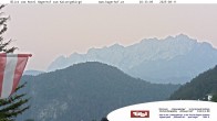 Archiv Foto Webcam Blick aufs Kaisergebirge 19:00