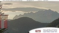 Archiv Foto Webcam Blick aufs Kaisergebirge 06:00