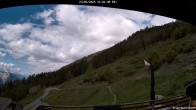 Archived image Webcam Restaurant Trächuhittu in Jeizine 11:00