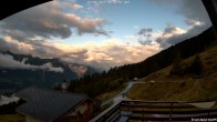 Archived image Webcam Restaurant Trächuhittu in Jeizine 06:00
