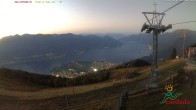 Archiv Foto Webcam Cardada Cimetta: Blick Sesselbahn 05:00