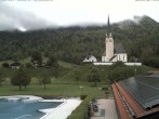Archiv Foto Webcam Kreuth: Kirche und Freibad 12:00