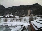 Archiv Foto Webcam Kreuth: Kirche und Freibad 13:00