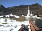 Archiv Foto Webcam Kreuth: Kirche und Freibad 09:00