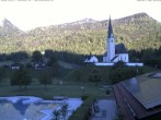 Archiv Foto Webcam Kreuth: Kirche und Freibad 06:00