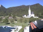 Archiv Foto Webcam Kreuth: Kirche und Freibad 07:00